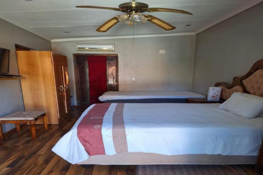 10 Bedroom Property for Sale in Kuruman Northern Cape